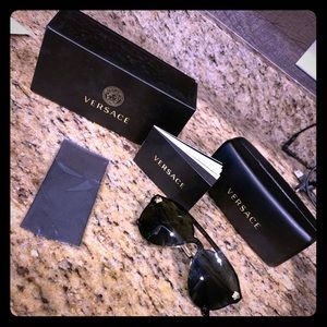 Authentic Versace Women’s Sunglasses (Brand New)